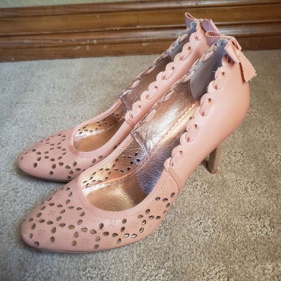Miss Albright Shoes - Miss Allbright Anthropologie Leather Ribbon Perforated Heels Size 8.5